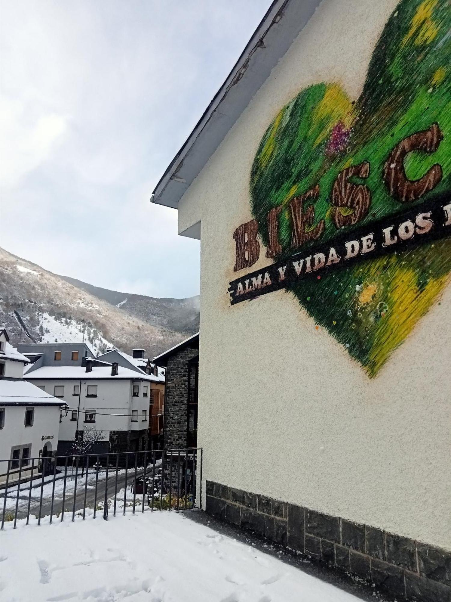 Apartamento Origen Pelaire Excelente Limpieza Y Ubicacion Biescas  Exterior foto